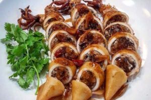 Mực nhồi thịt daotaobeptruong